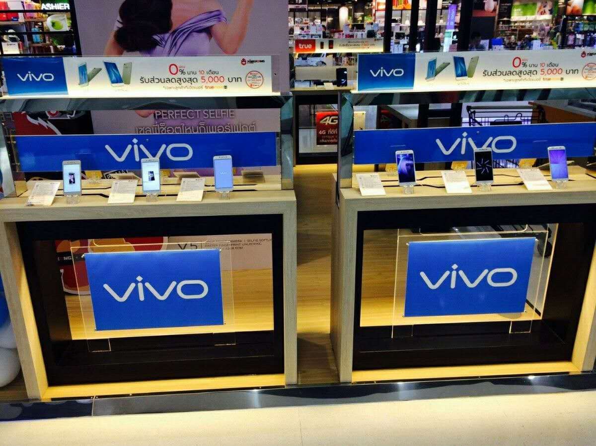 Watch display security stand in luxury retail boutique