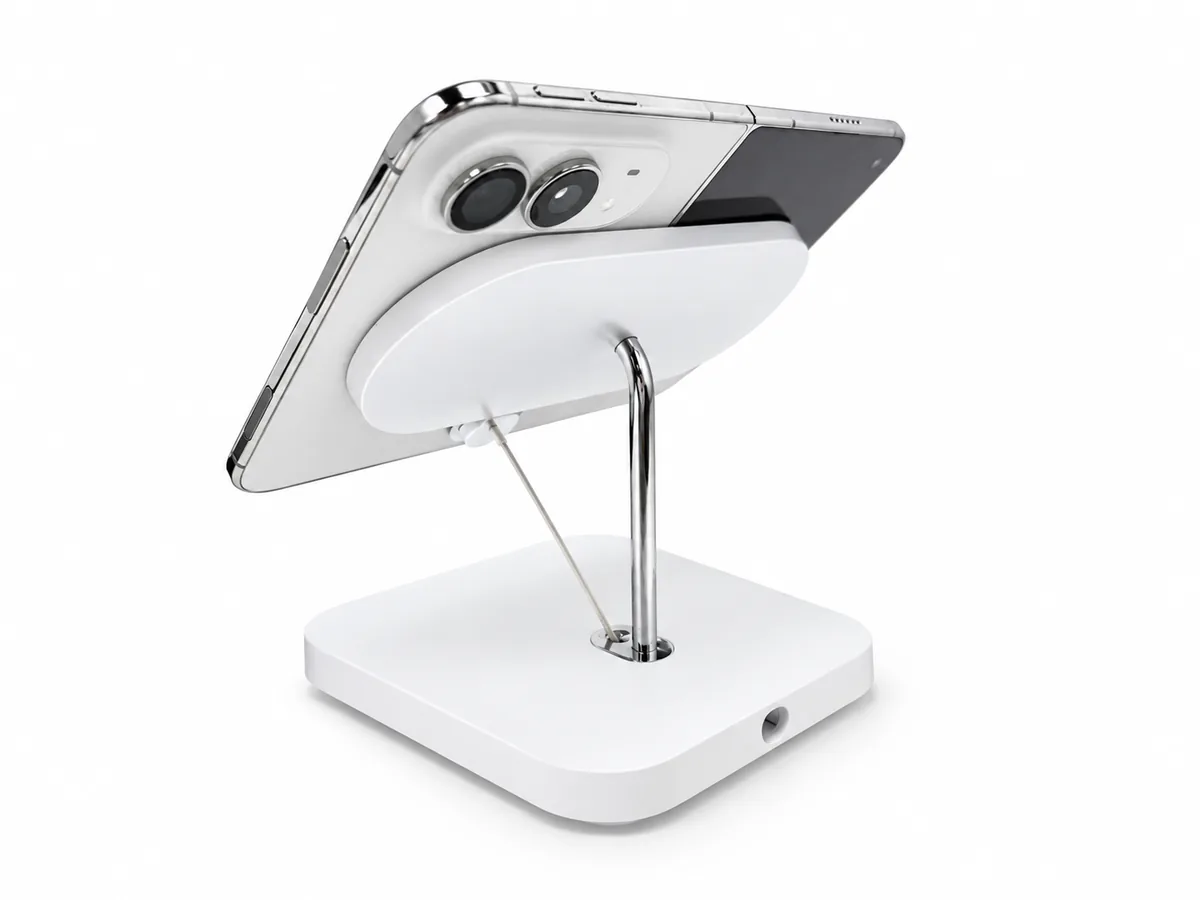 PA-05S_Duo rear three-quarter view with iPhone Duo on the magnetic pad